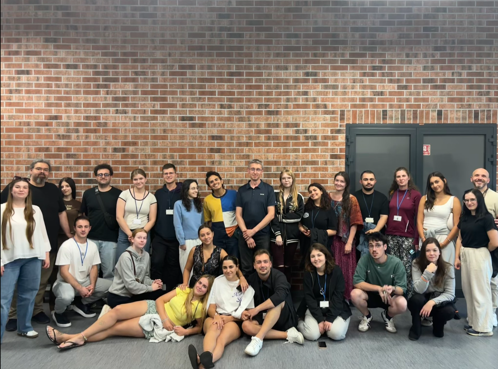 Photo de groupe — Collaboration internationale